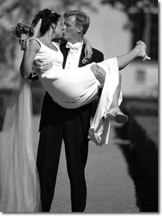 couple dancing